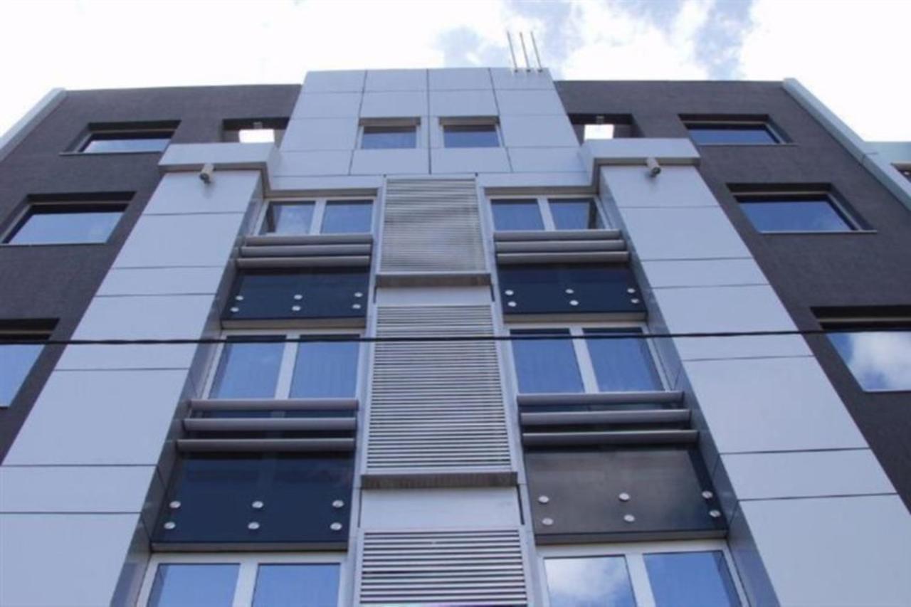 Mola Hotel Skopje Esterno foto